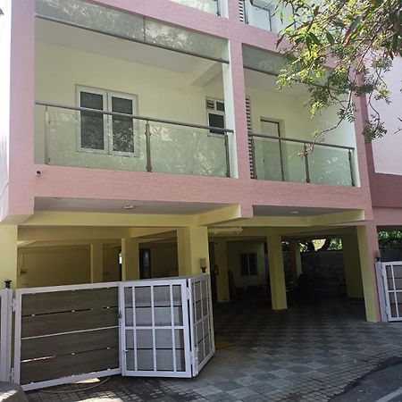 The Posh Residency, Ecr Acomodação com café da manhã Chennai Exterior foto